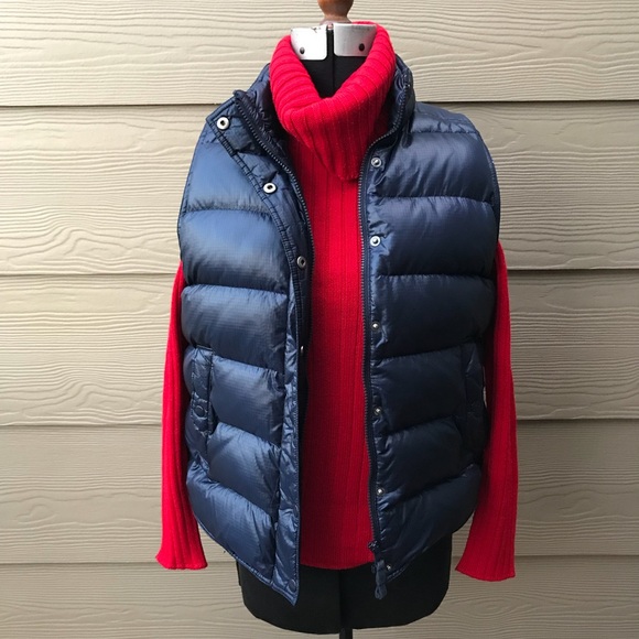 J. Crew Jackets & Blazers - J. Crew Puffer Vest in Navy